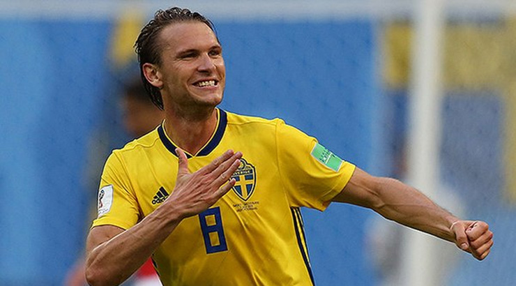 Ekdal nätade mot Zlatans Milan – blev förste svenske målskytt sedan ”Nacka”