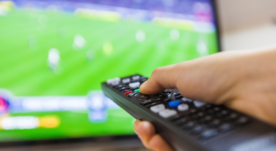 Svenska TV-rättigheter för UEFA Dam-EM 2025 – En fråga om tillgänglighet och kostnad
