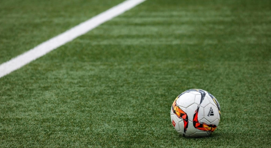 Livebetting i fotboll – smarta strategier under matchen